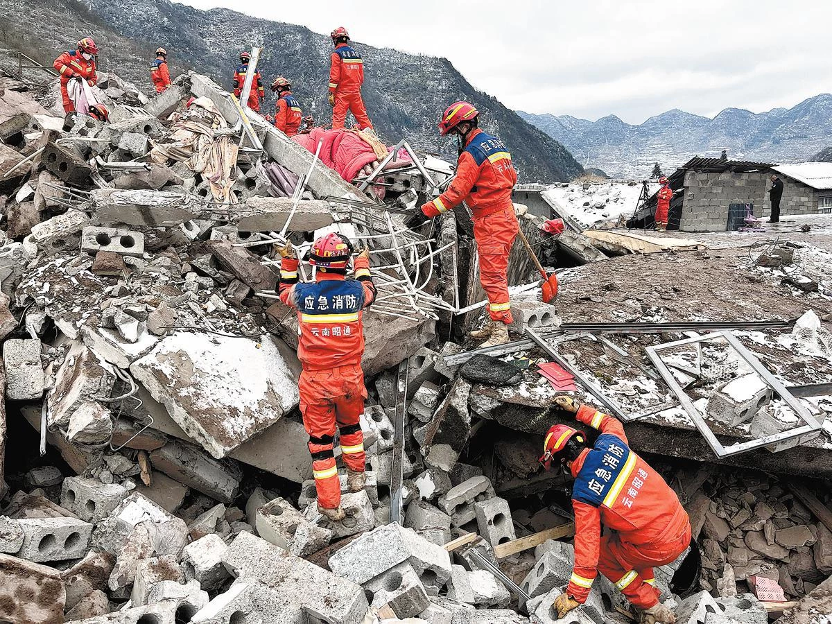 Landslide rescue work in China underway
