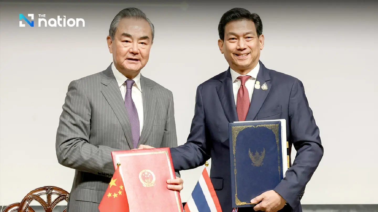 China and Thailand ink visa-free deal for 30-day visits China and Thailand ink visa-free deal for 30-day visits