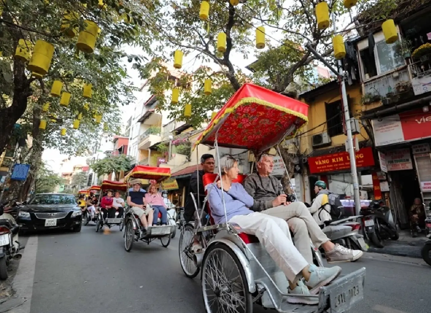 Vietnam welcomed 12.6 million foreign tourists, revenue hits $1.5b in 2023 Vietnam welcomed 12.6 million foreign tourists, revenue hits $1.5b in 2023