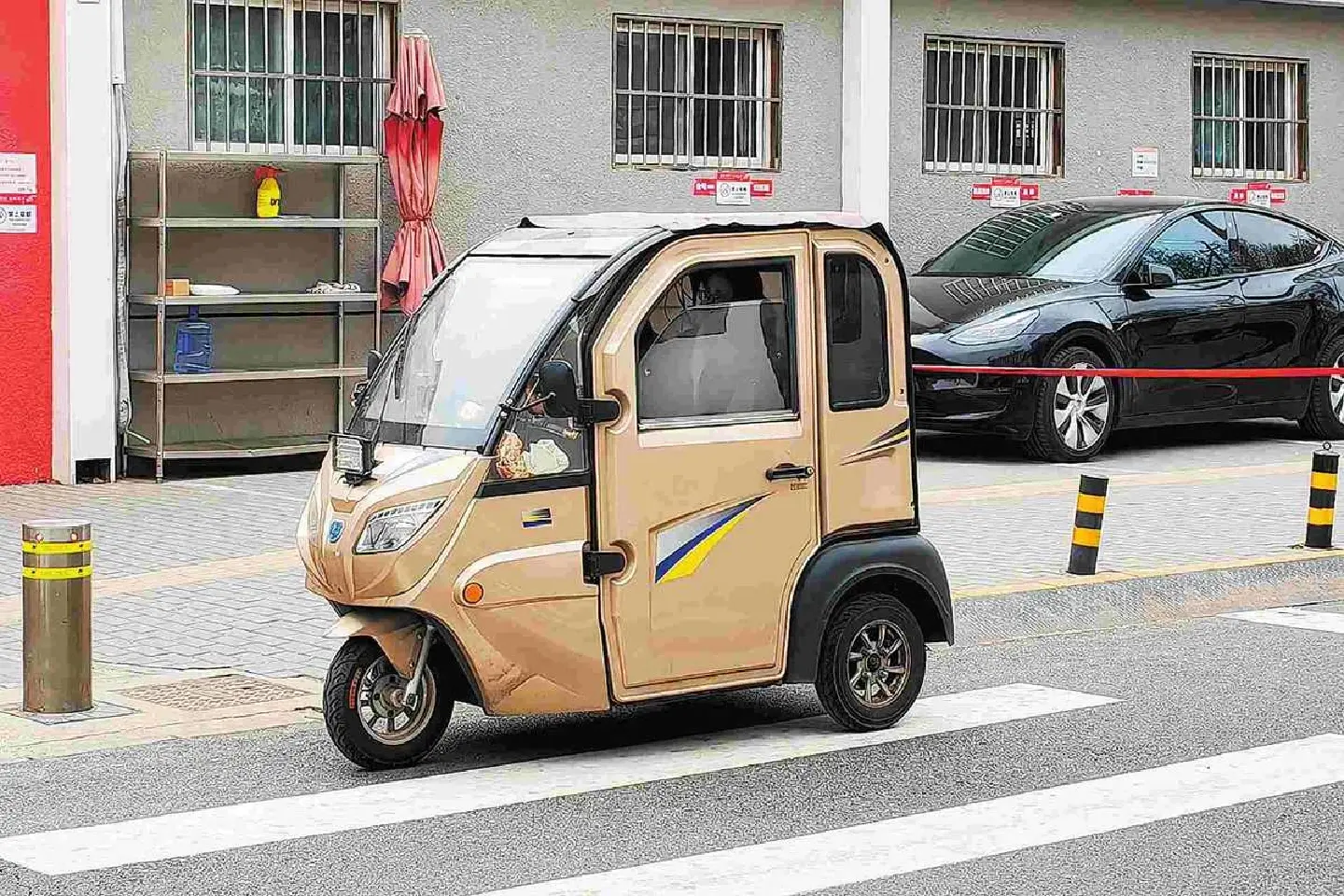 Regulating low-speed EVs for road safety