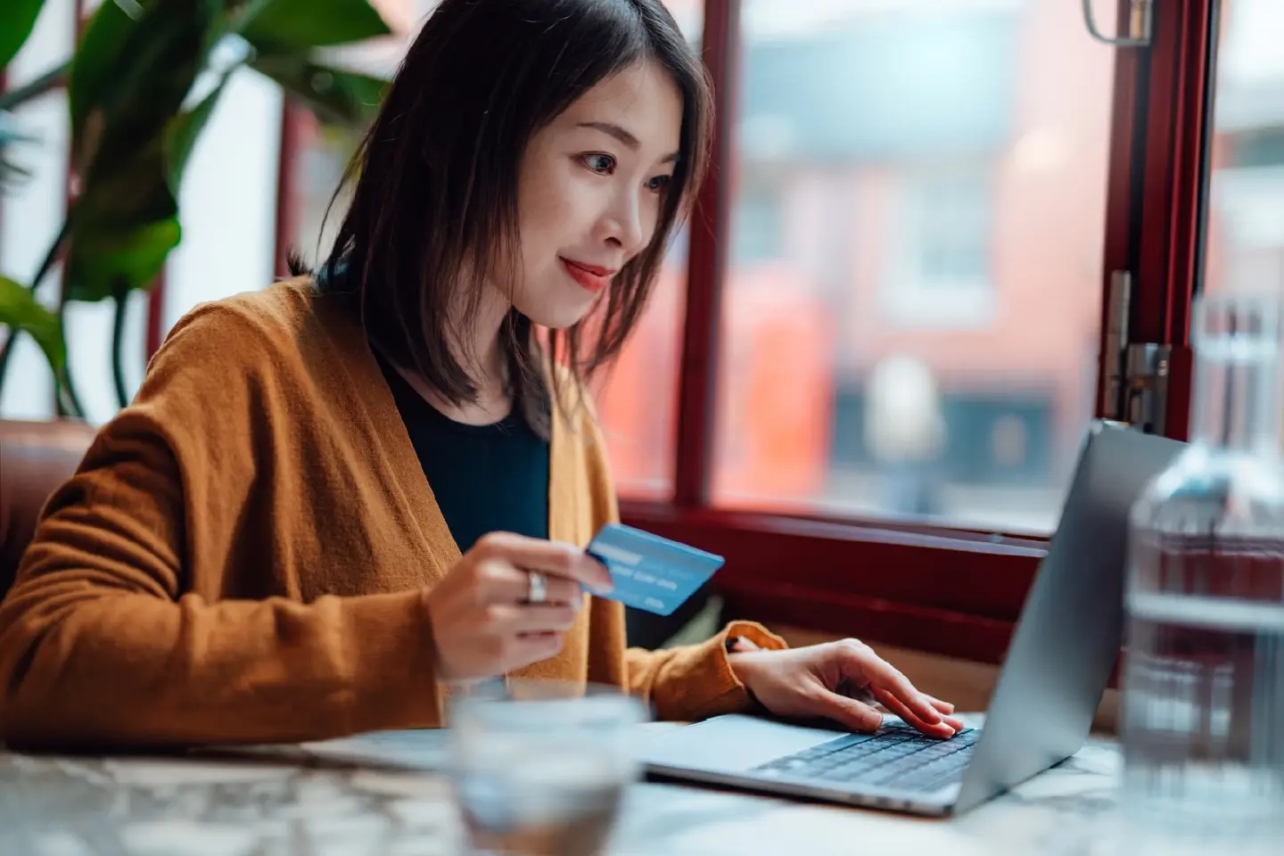 Gap between booking and check-in at Thai hotels rose 35% in 2023