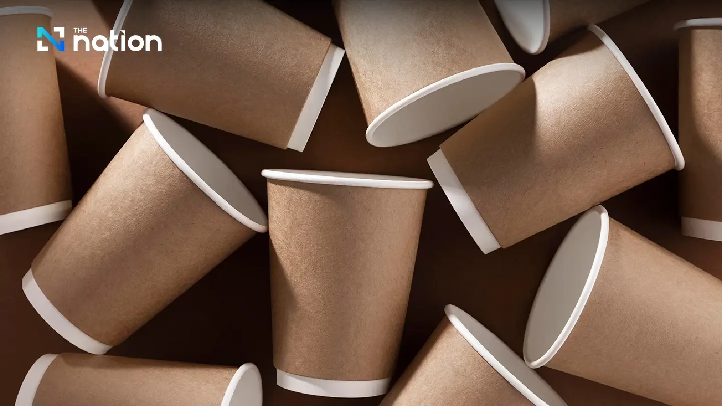 Single-use paper cups as toxic as plastic cups, research finds Single-use paper cups as toxic as plastic cups, research finds