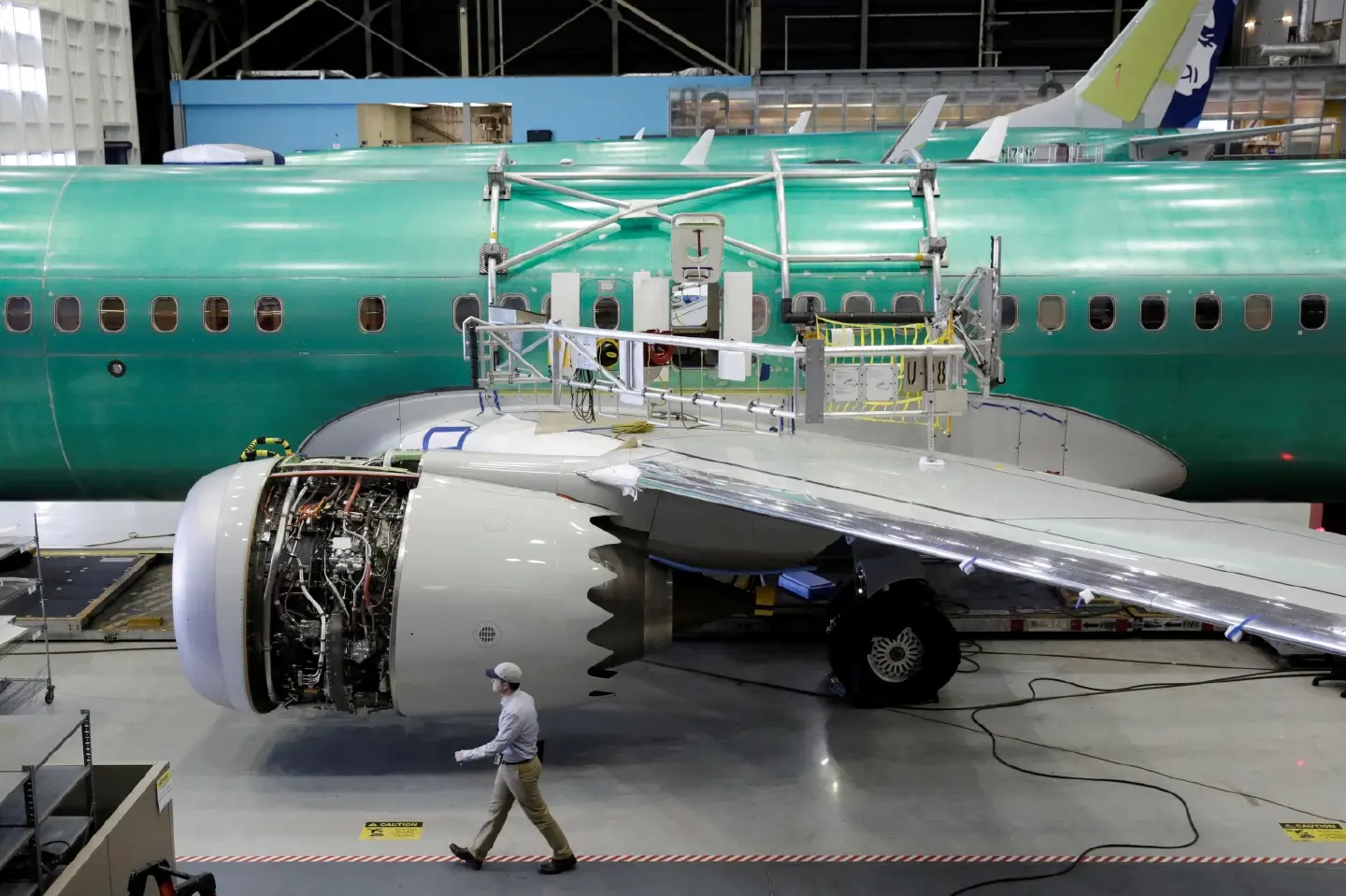 Alaska Airlines halts Boeing 737 Max 9s for maintenance post blowout