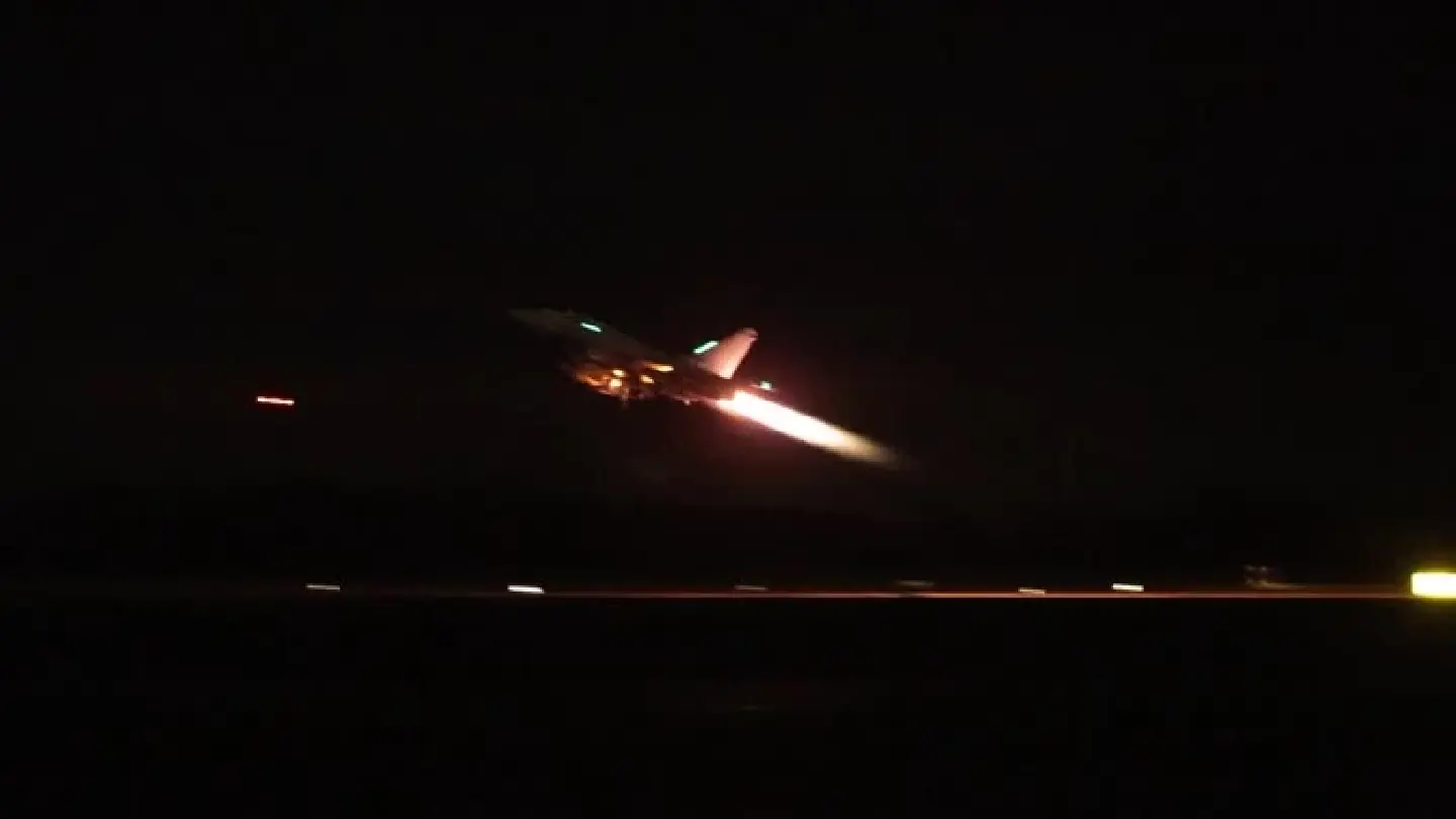 US, UK forces retaliate with massive strike on Iranian-backed Houthis in Yemen