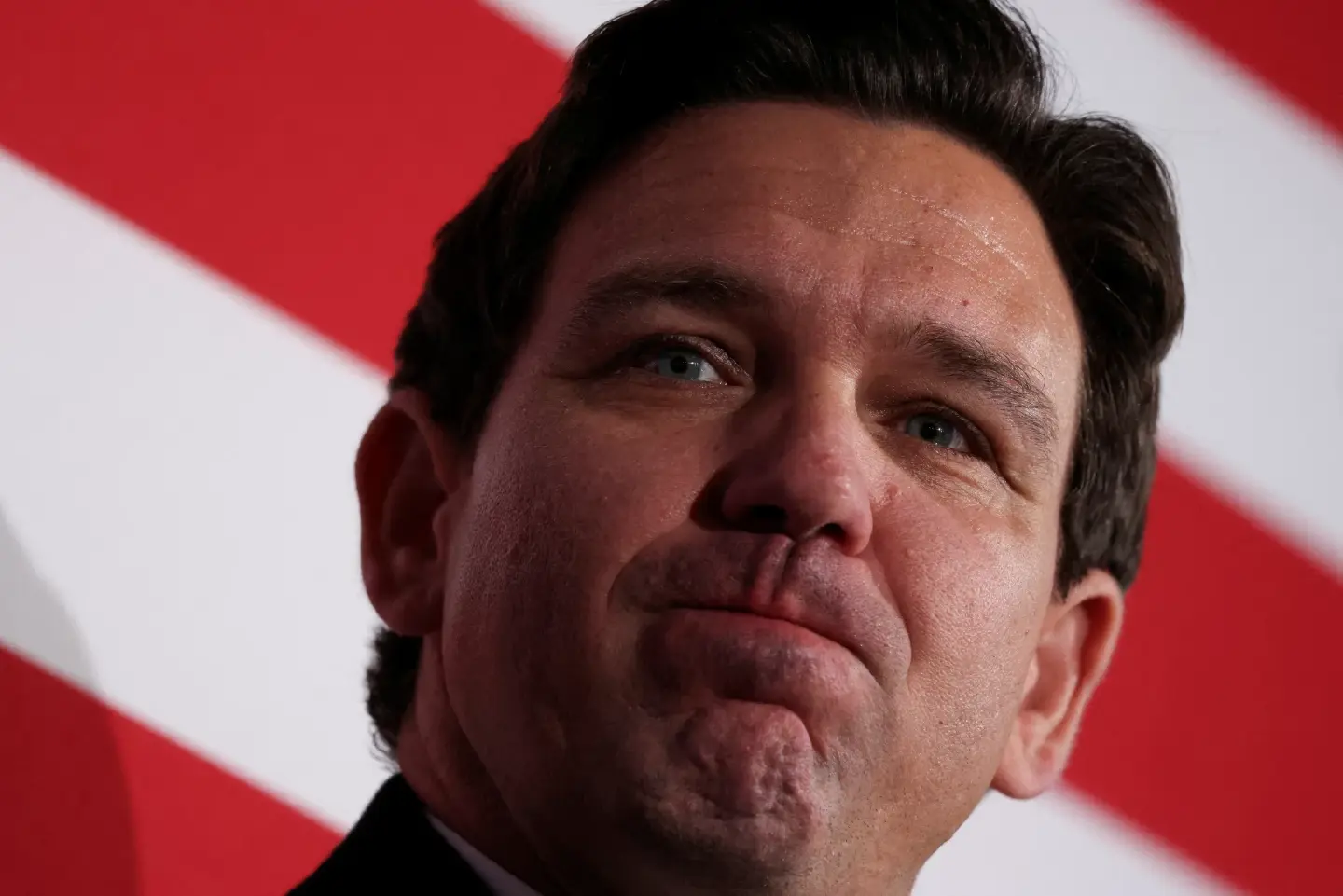 Ron DeSantis drops presidential bid, backs Trump before New Hampshire Ron DeSantis drops presidential bid, backs Trump before New Hampshire