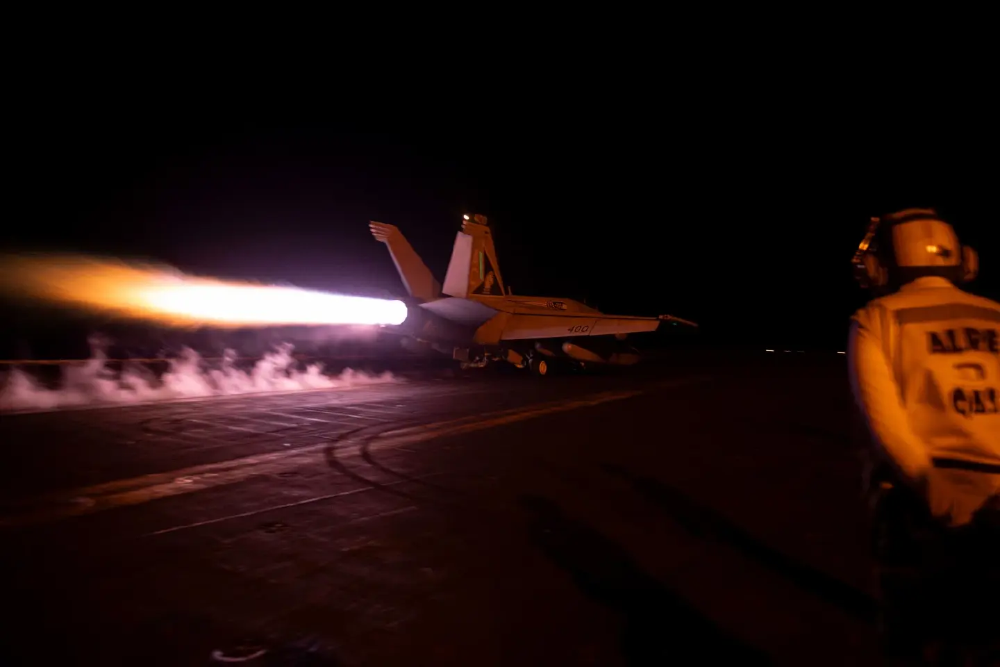 US, UK hit Yemen’s Houthis in response to Iran-backed attacks