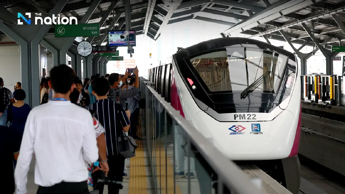 Transport Ministry drafting bill to reduce electric train fares to 20 baht Transport Ministry drafting bill to reduce electric train fares to 20 baht