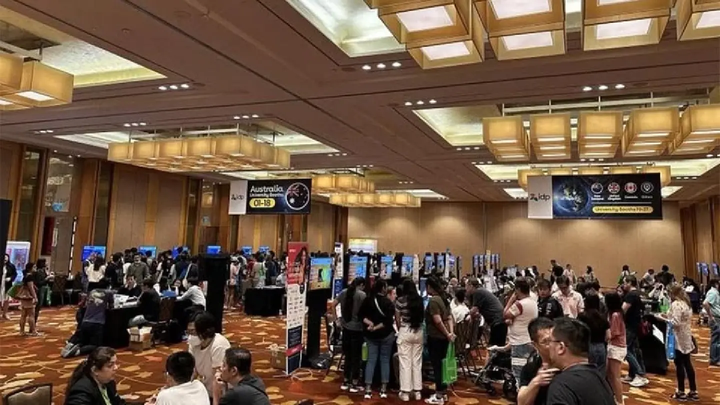 Singapore Gen Zers do not want to just study overseas, but also work and live abroad