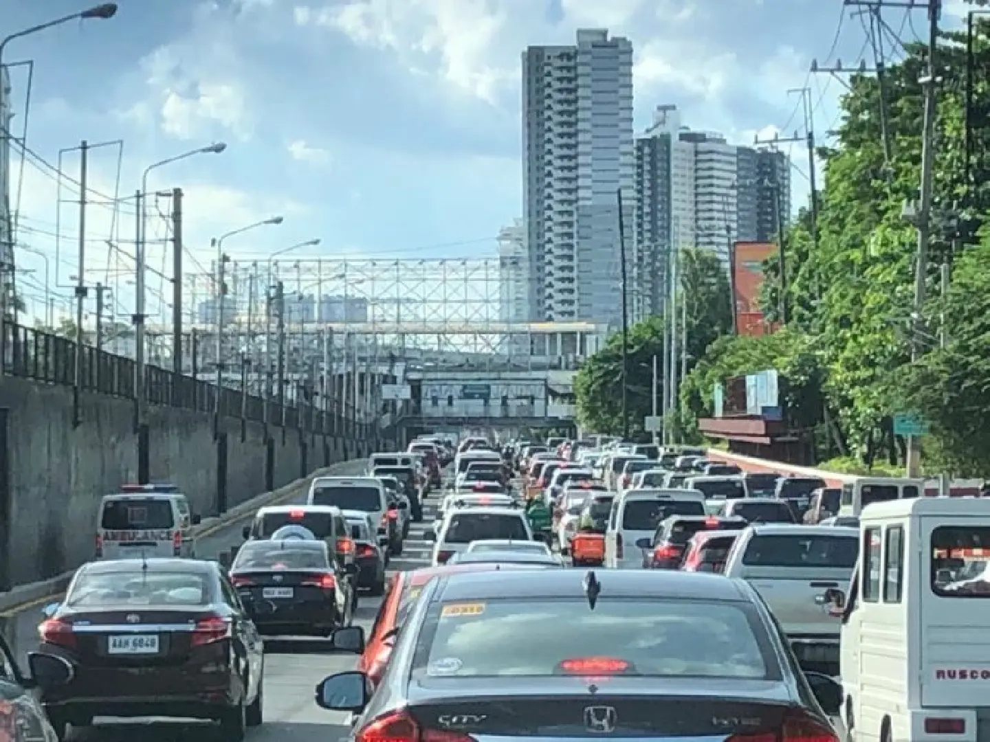 Is government helpless against worsening traffic in Metro Manila?