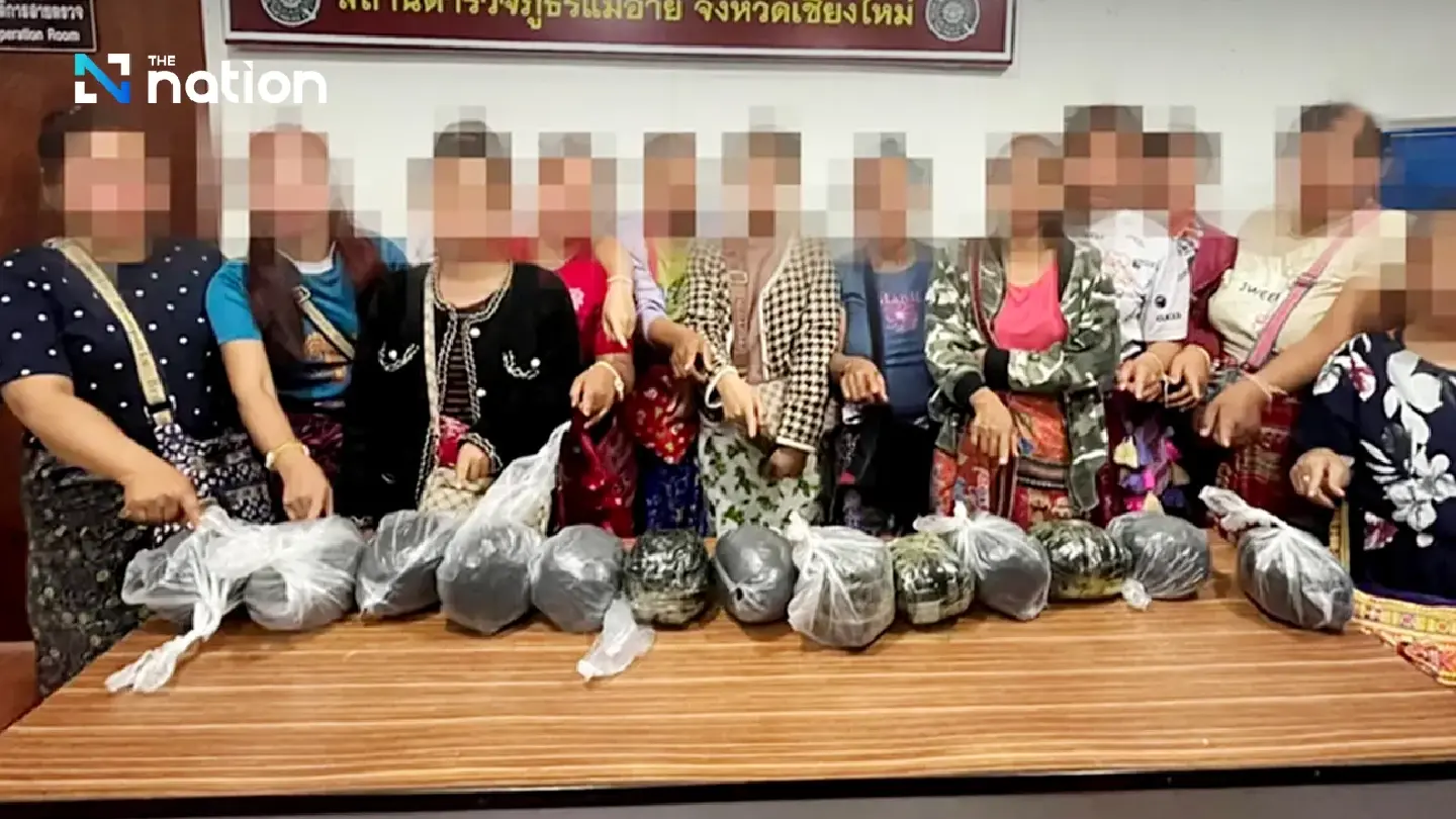 ‘Pregnant’ hilltribe women allegedly found to be carrying opium ‘Pregnant’ hilltribe women allegedly found to be carrying opium