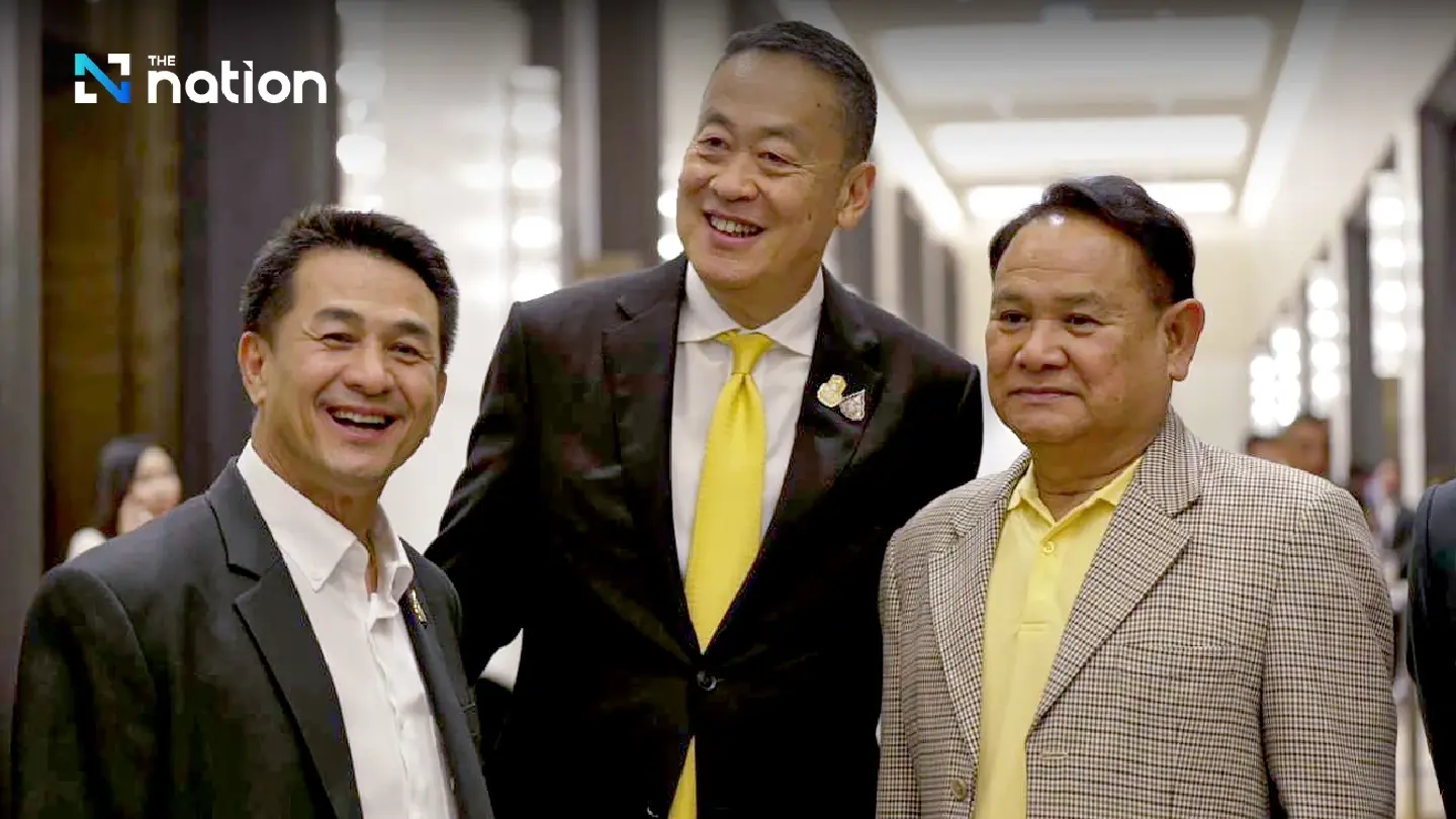PM, Pheu Thai leader host dinner for coalition members PM, Pheu Thai leader host dinner for coalition members