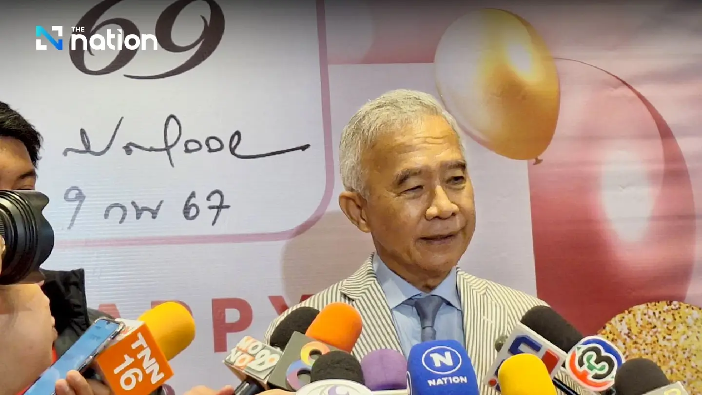 Chart Pattana Kla's Suwat hosts PM at birthday, backs digital wallet