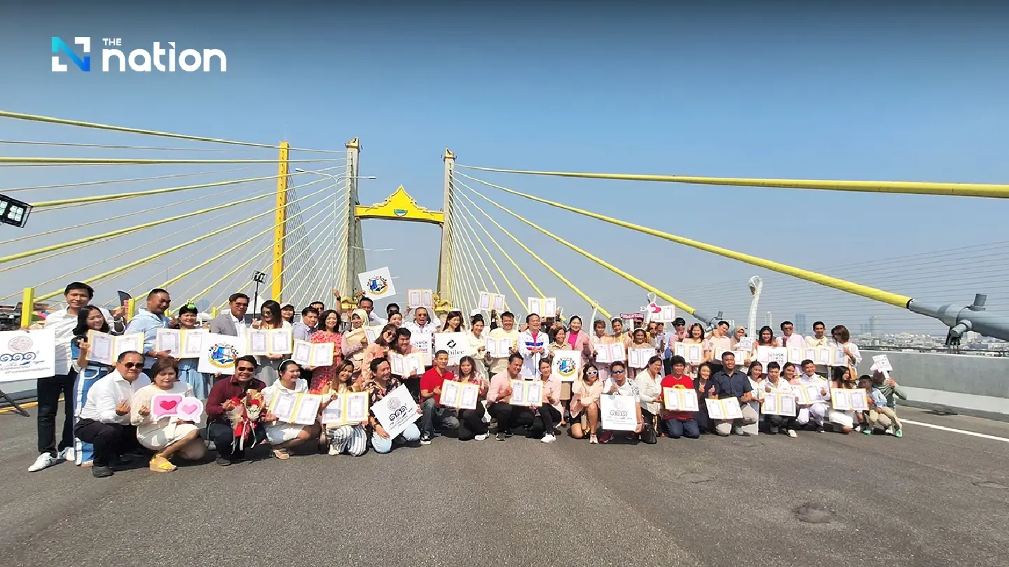 The newest bridge over the Chao Phraya holds ‘Luck Lock Love’ festival
