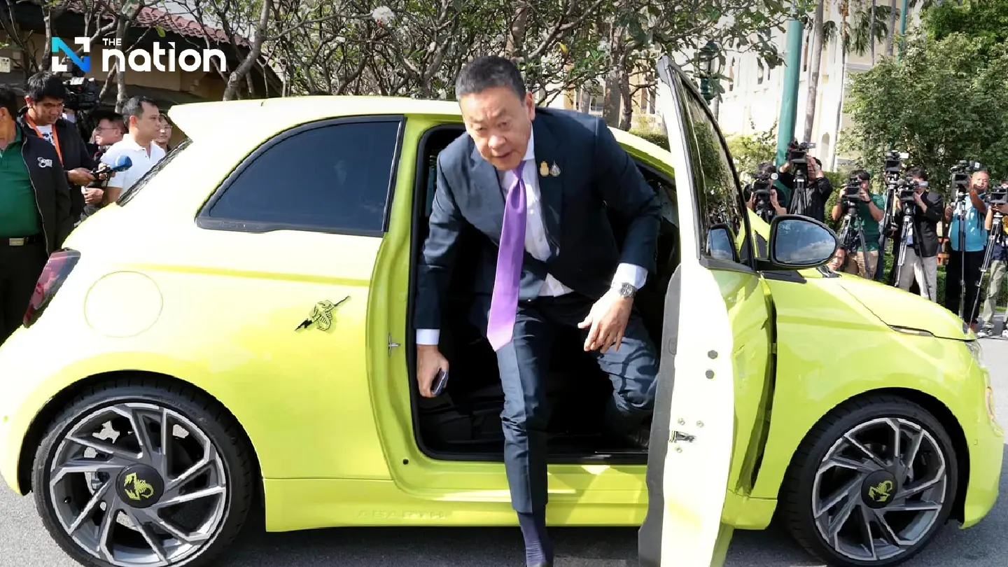 PM drives daughter’s tiny electric hatchback to EV board meeting
