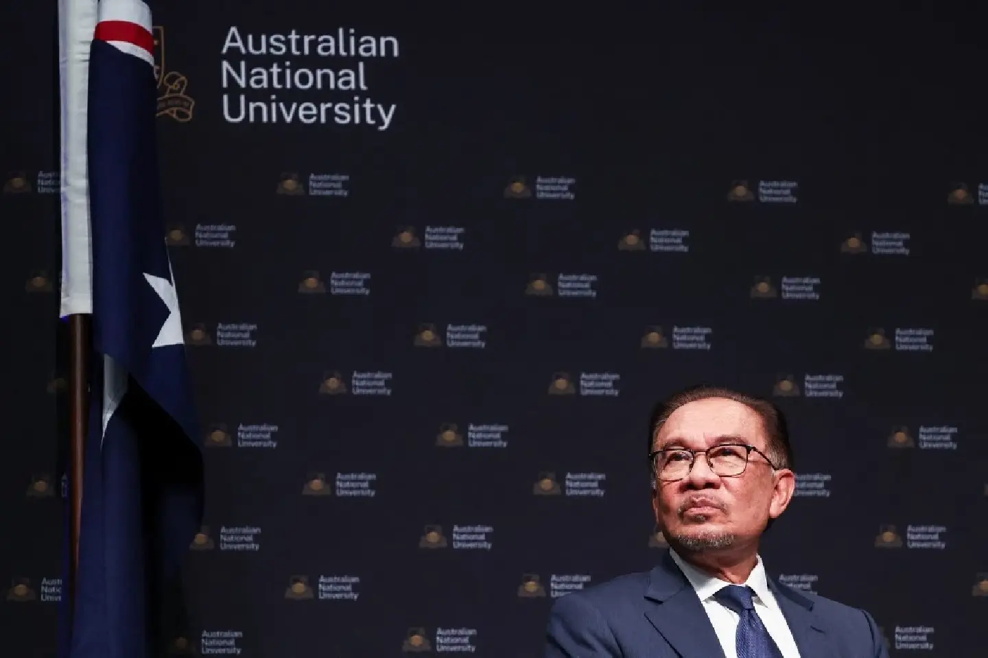 Malaysia open to extending China-led rail project to Thai border