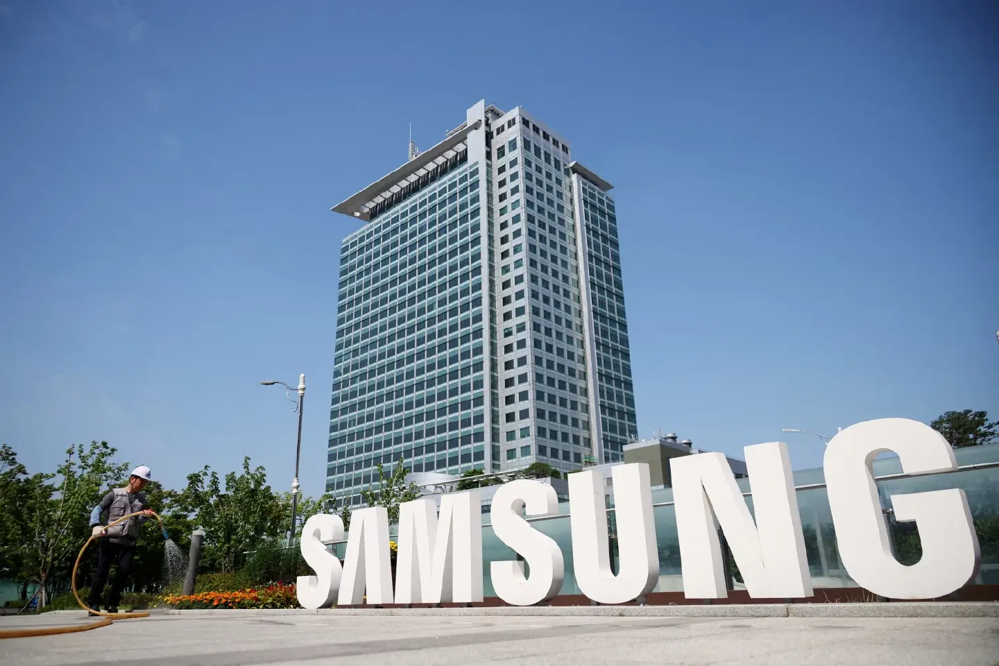 Children's congenital diseases from Samsung workers in Korea acknowledged as work accidents Children's congenital diseases from Samsung workers in Korea acknowledged as work accidents