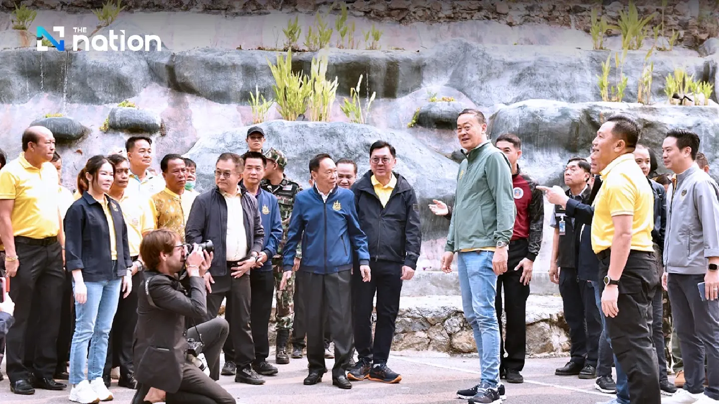 Srettha in Chiang Mai to check out measures to tackle PM2.5 pollution