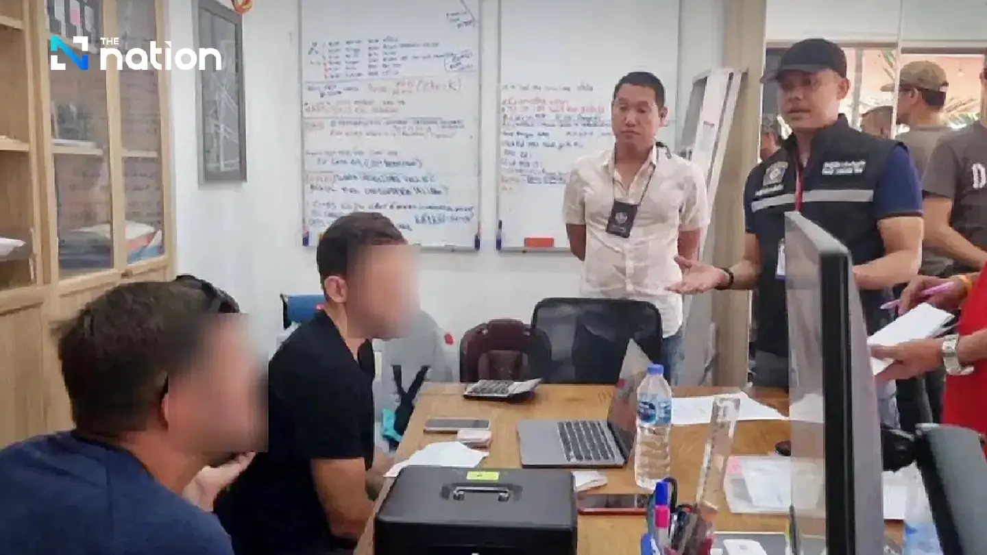 Three Russians nabbed in Phuket over car rental business without permit