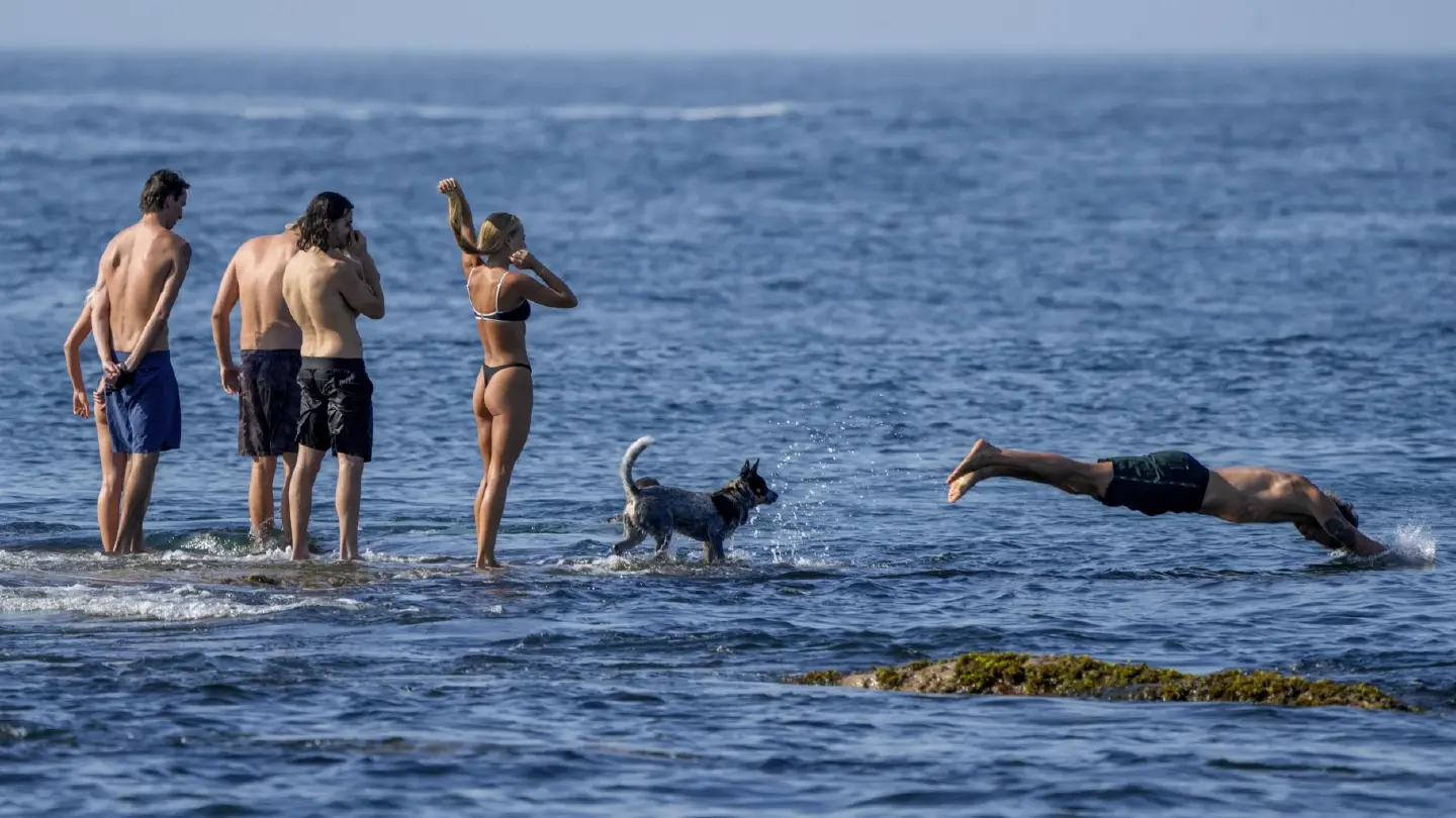 EU scientists: Ocean temperature hit record high in Feb 2024