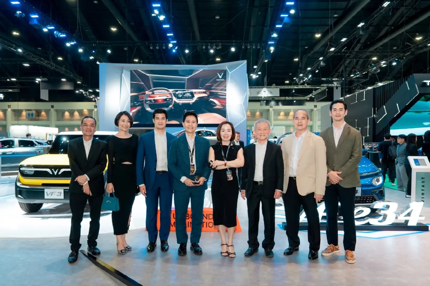 Vinfast signs partnership agreements with 15 dealers in Thailand