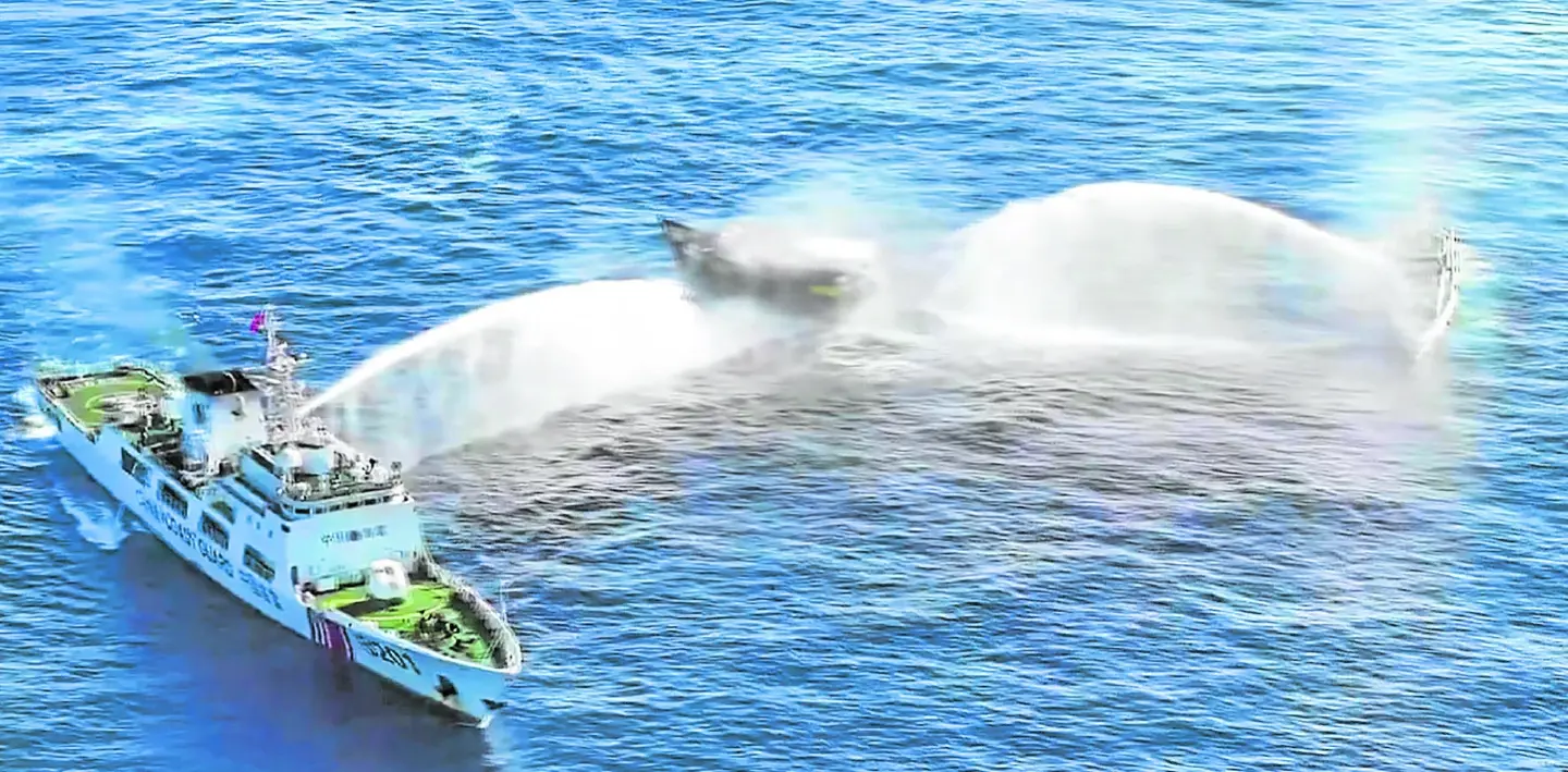 Philippines demands China: Recall vessels from Ayungin Philippines demands China: Recall vessels from Ayungin