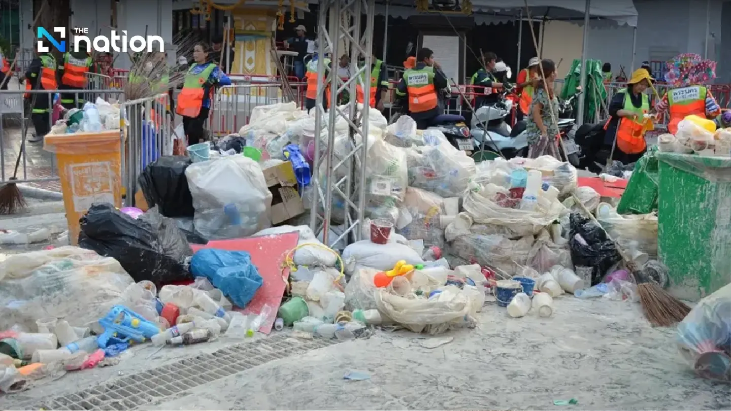 Songkran revellers Khaosan area generated 116 tonnes of waste, BMA says