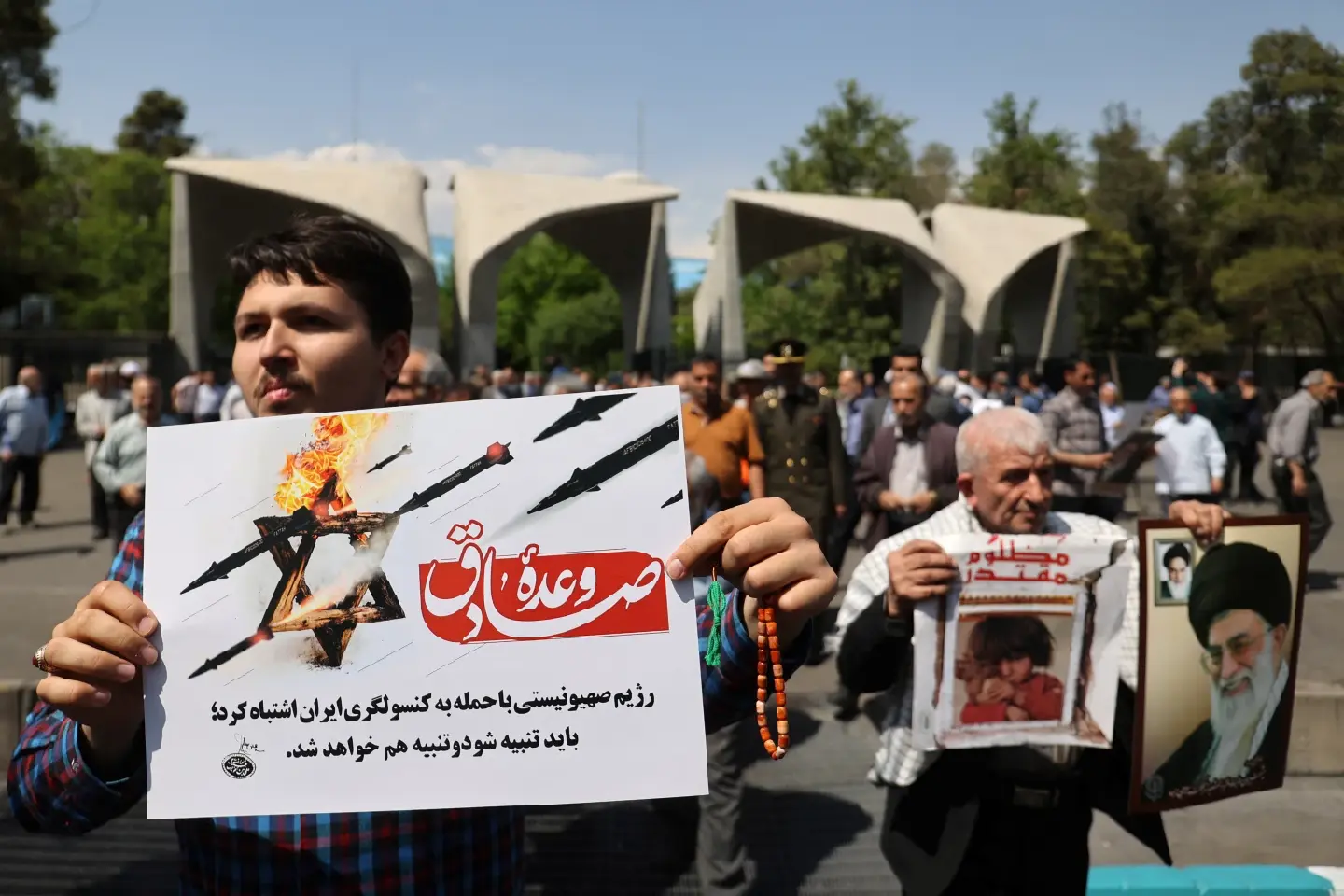 Israel, Iran downplay apparent Israeli strike
