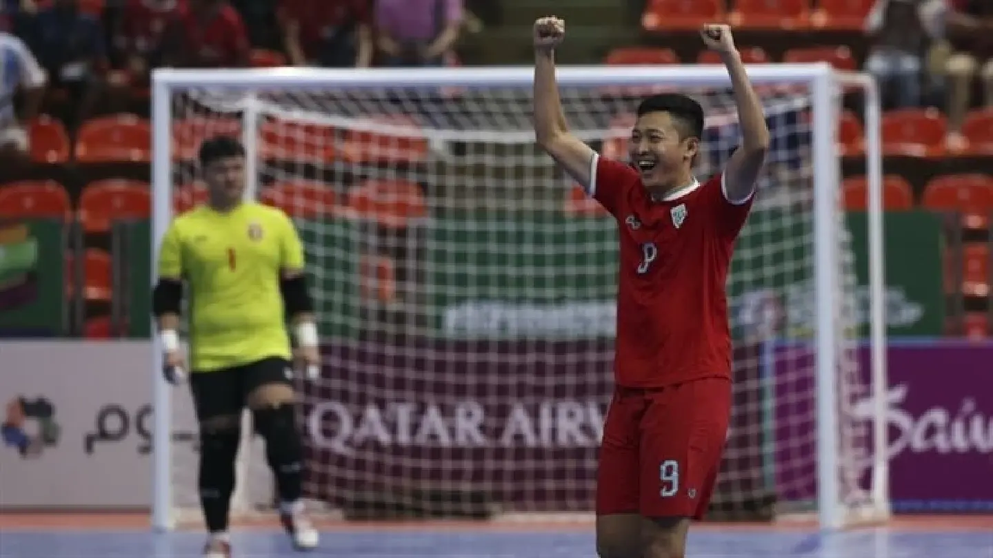 Vietnam want three points from Thailand match at Asian Cup