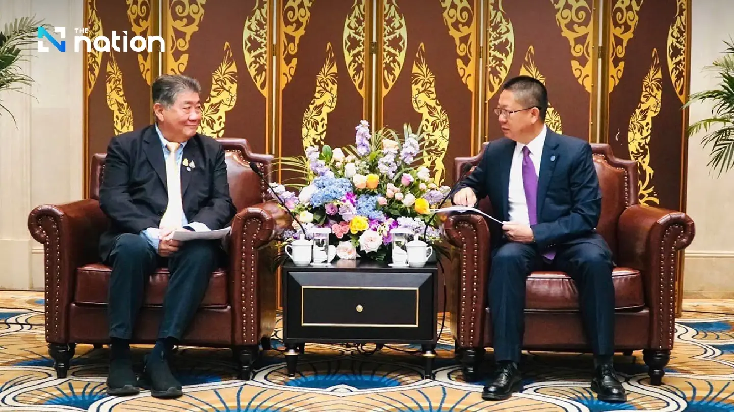 Phumtham visits Xishuangbanna, Yunnan, to negotiate bilateral trade