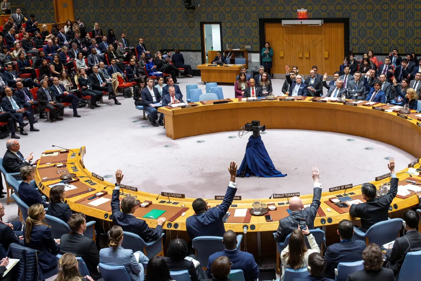 US vetoes widely supported resolution backing full UN membership for Palestine