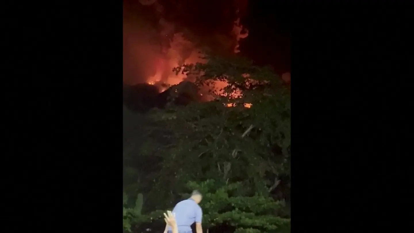 Tsunami alert after Indonesia volcano erupts, thousands evacuated