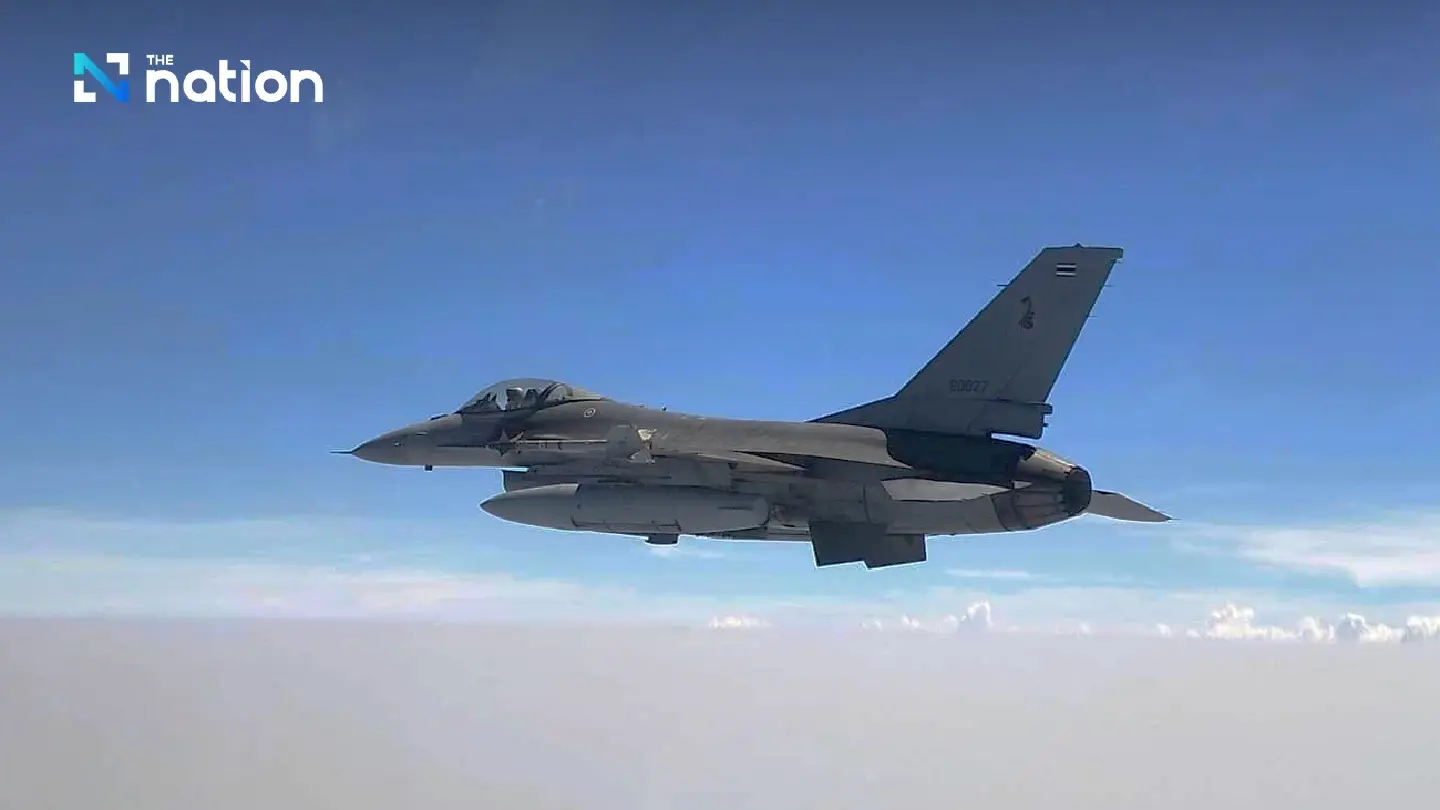 RTAF planes patrolling Thai airspace above Tak province RTAF planes patrolling Thai airspace above Tak province
