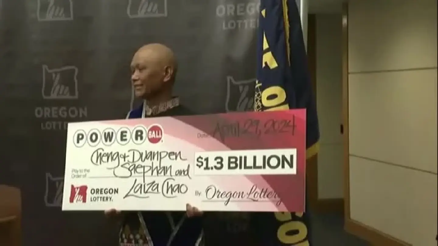 Winner of $1.3 billion Powerball jackpot is an immigrant from Laos who has cancer