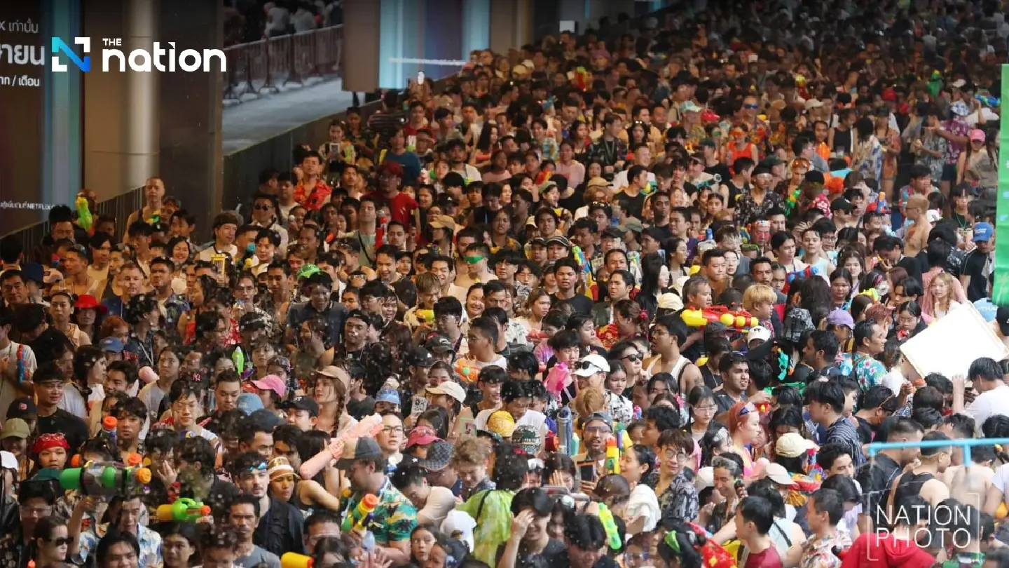Surge in tourist arrivals put down to visa waivers, grand Songkran celebrations Surge in tourist arrivals put down to visa waivers, grand Songkran celebrations