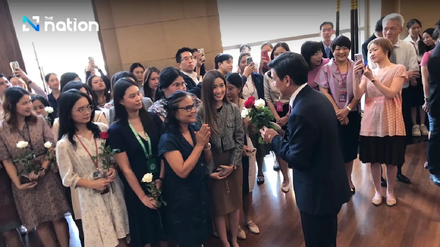 It’s au revoir, not goodbye, Parnpree tells Foreign Ministry staff It’s au revoir, not goodbye, Parnpree tells Foreign Ministry staff
