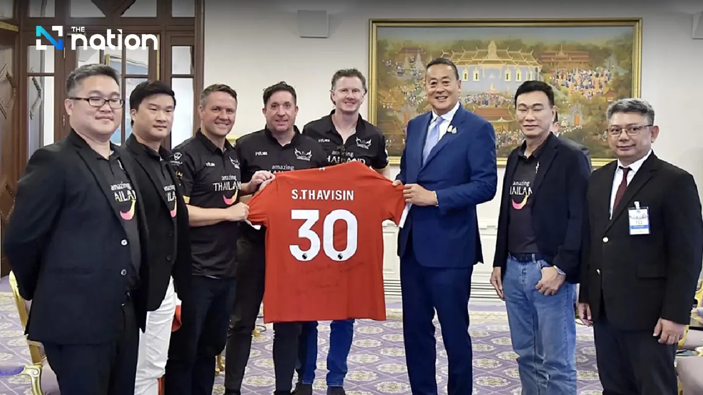 PM floats idea for Liverpool-Man U clash in meeting with English stars