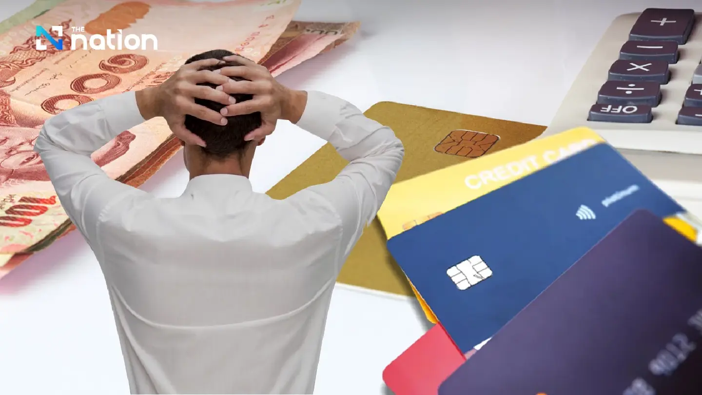 Credit card debt soars to 550 billion baht Credit card debt soars to 550 billion baht