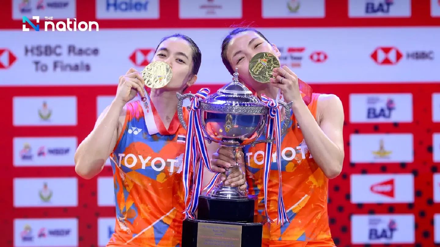 Home players triumph in two finals at Thailand Open badminton