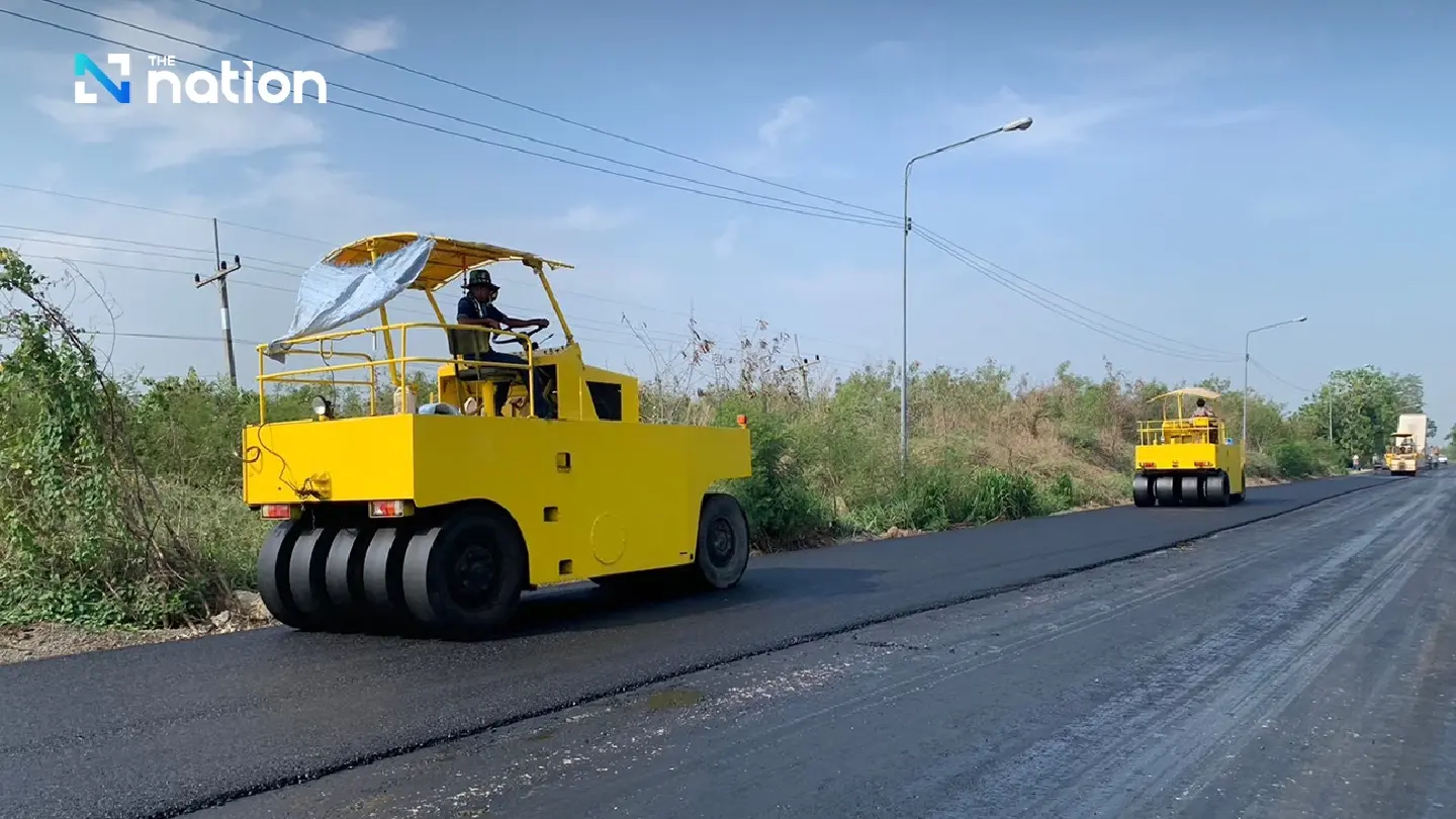 Thailand moves closer to net-zero goal with ‘plastic’ roads Thailand moves closer to net-zero goal with ‘plastic’ roads