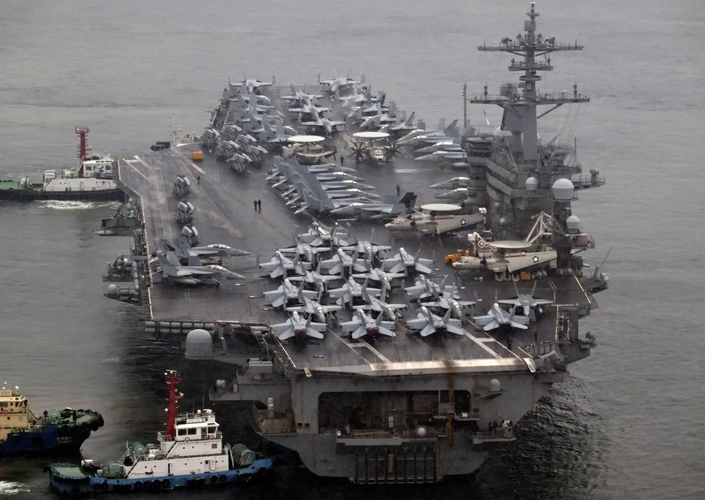 US aircraft carrier arrives in South Korea as a show of force against North Korea US aircraft carrier arrives in South Korea as a show of force against North Korea