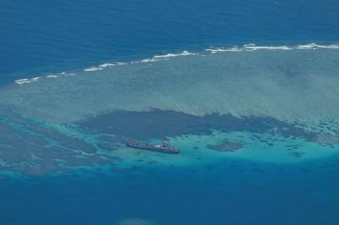 China, Philippines agree on 'provisional arrangement' for South China Sea resupply China, Philippines agree on 'provisional arrangement' for South China Sea resupply