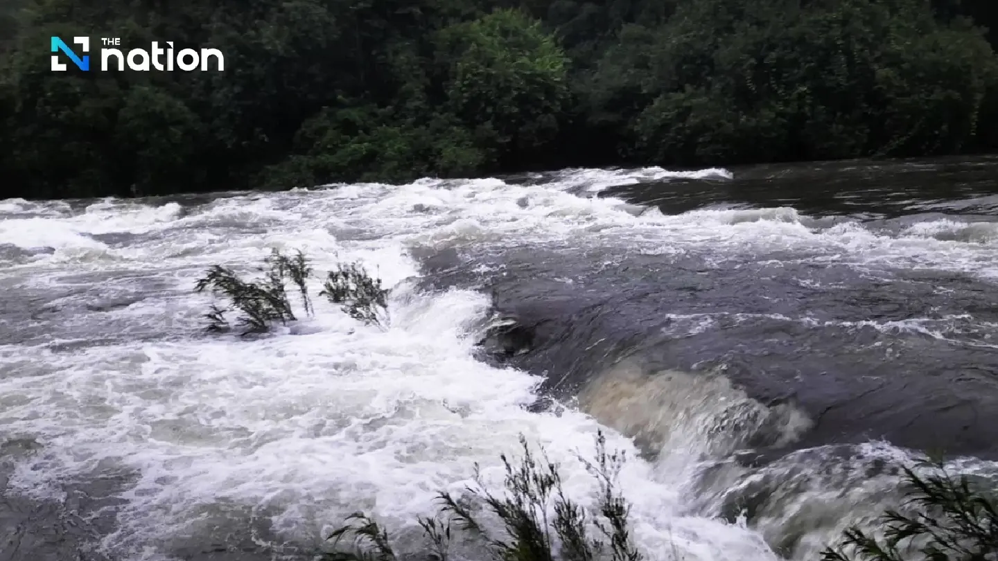 Flooding shuts attractions in Khao Yai National Park Flooding shuts attractions in Khao Yai National Park