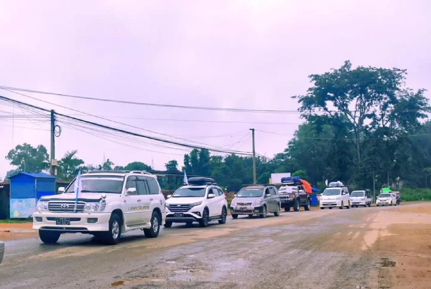 Myanmar: Lashio residents use white flags to relocate to other cities