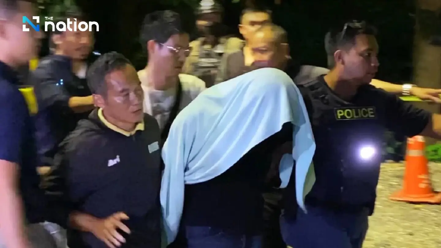 Chiang Mai man books taxi, kills driver, uses car to rob gold shop Chiang Mai man books taxi, kills driver, uses car to rob gold shop