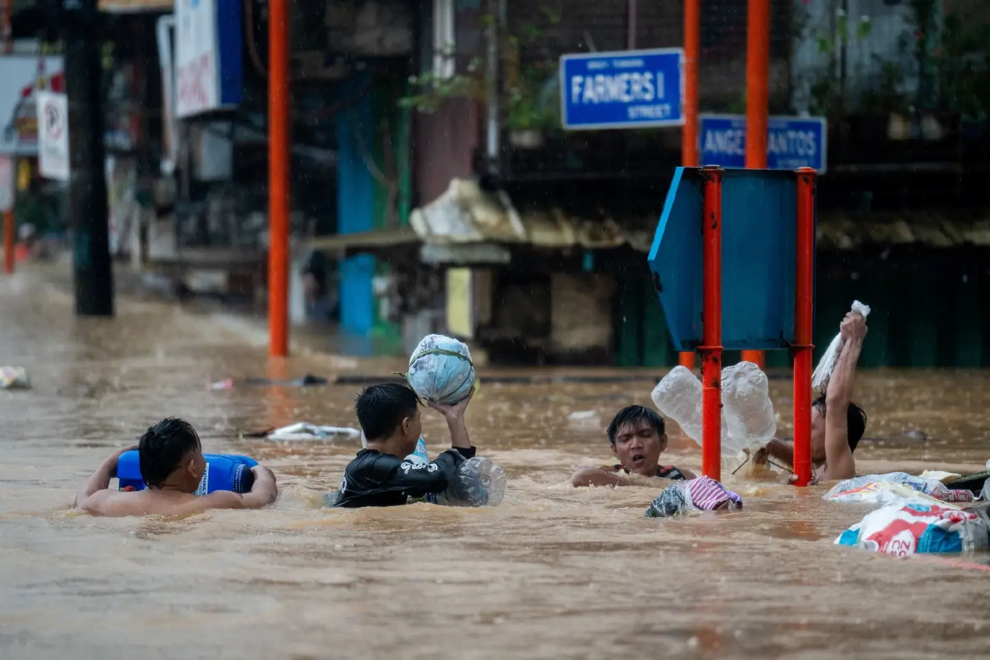 ‘Not prepared’: Filipinos recall deadly 2009 typhoon as floods paralyse Manila