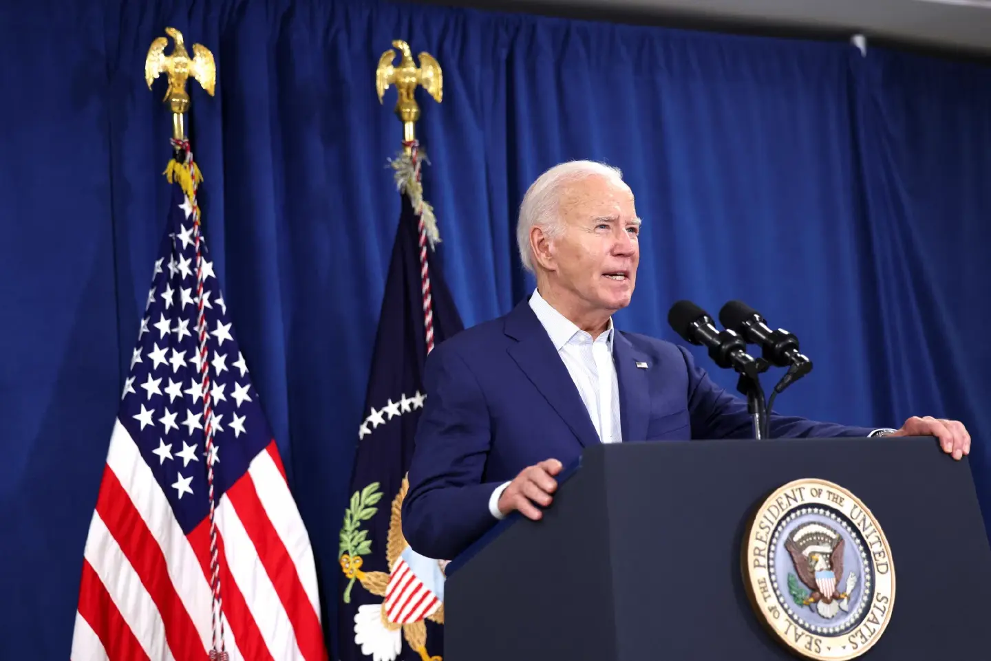 Biden says ‘everybody must condemn’ attack on Trump Biden says ‘everybody must condemn’ attack on Trump