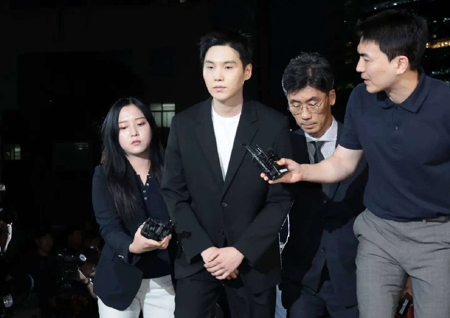 Suga of BTS undergoes first questioning on drunk driving Suga of BTS undergoes first questioning on drunk driving