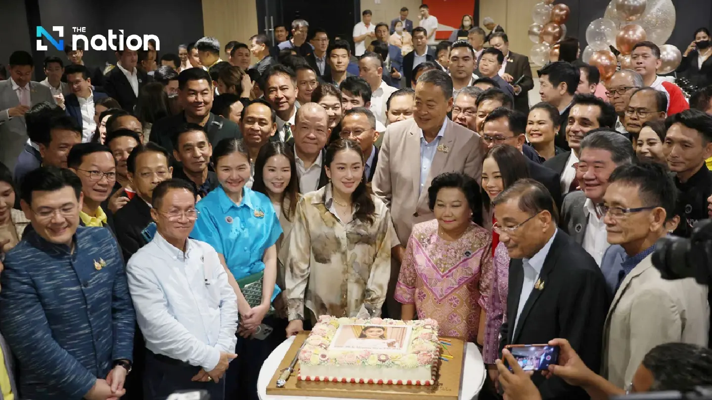 Pheu Thai MPs mark PM Paetongtarn’s 38th birthday, honour Srettha Pheu Thai MPs mark PM Paetongtarn’s 38th birthday, honour Srettha