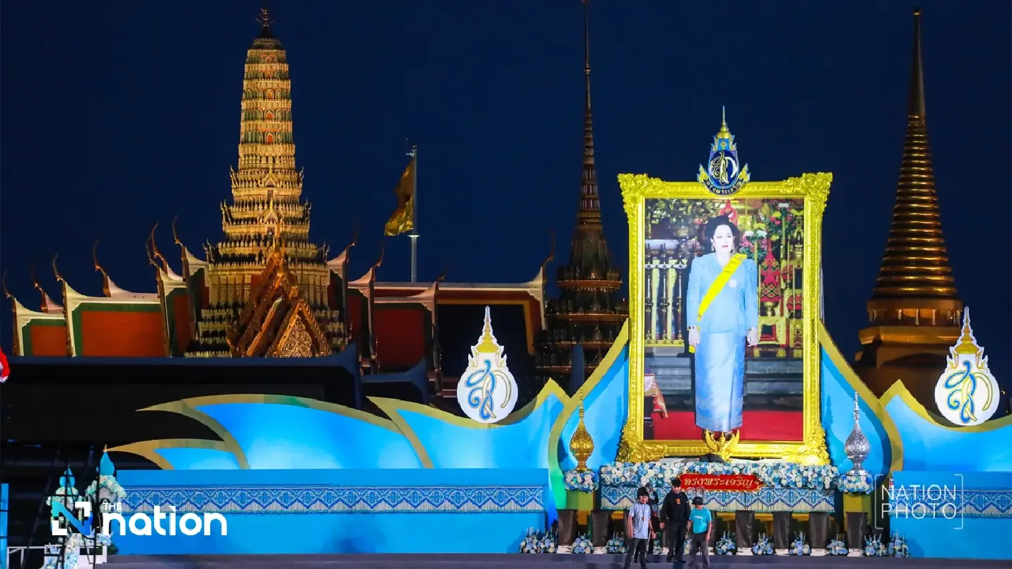 Senior govt officials and VIPs mark the Queen Mother’s birthday