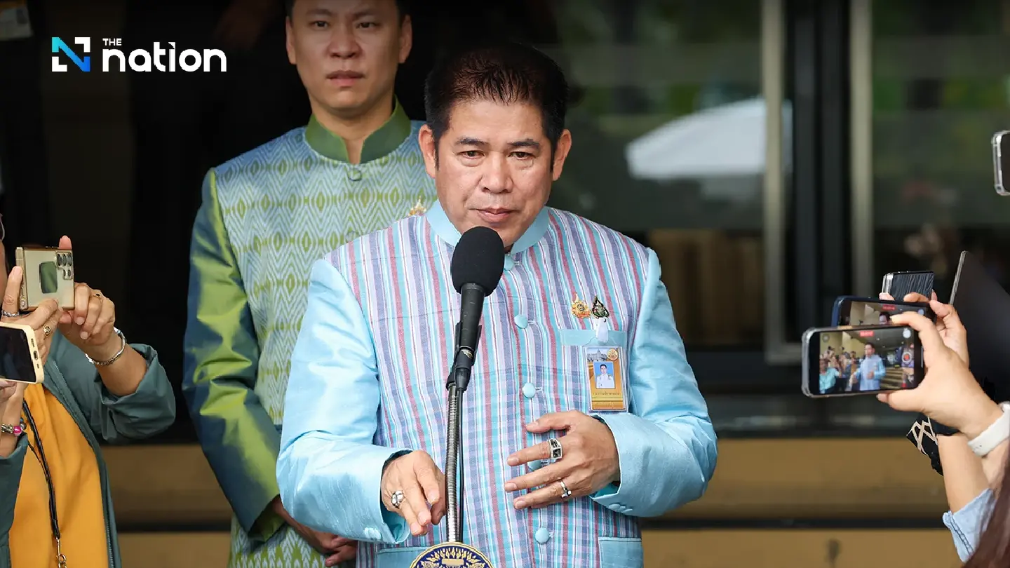 Thamanat breaks from Prawit, leads 29 MPs in coalition bid